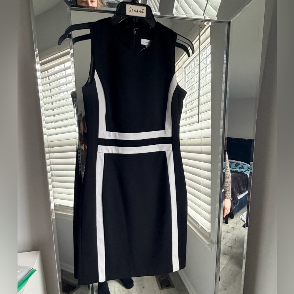 Calvin Klein Black & White Sleeveless Sheath Dress
